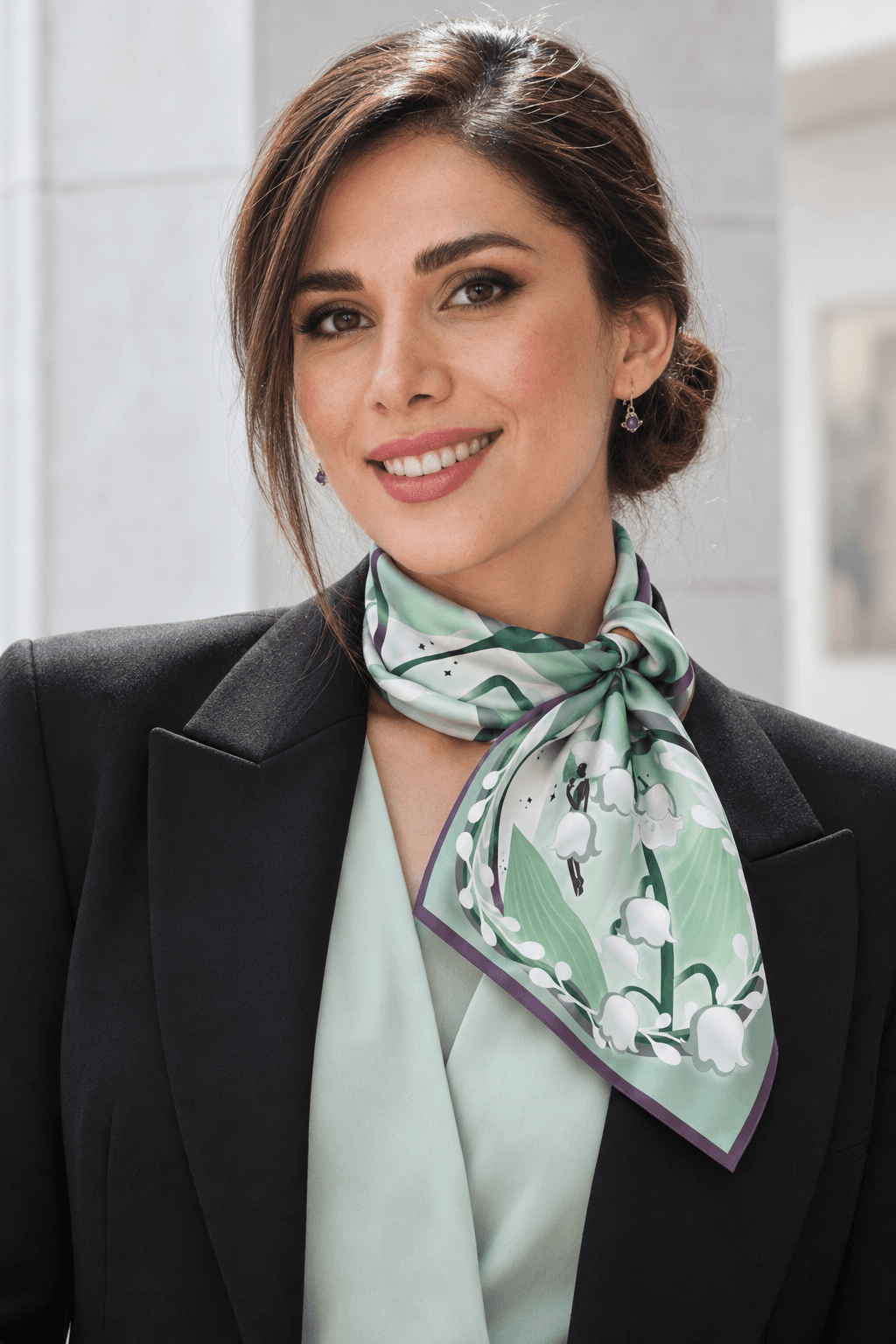 AI styling portrait of Elnaz wearing the earth-04 scarf design